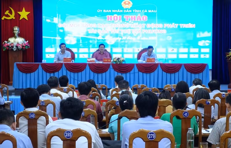 Hội thảo đổi mới sáng tạo trong hoạt động phát triển tài sản trí tuệ tại Cà Mau vào sáng 23/12.