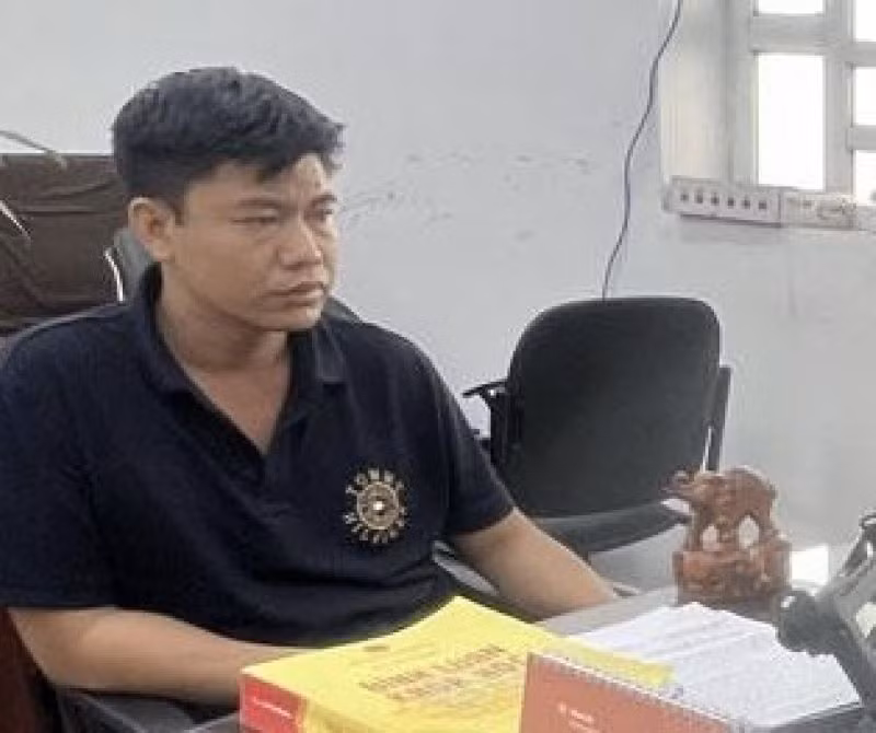 Đối tượng Phùng Thế Tài.