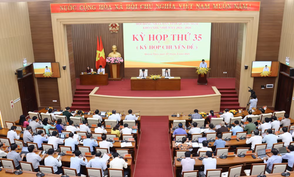 Quang cảnh kỳ họp.