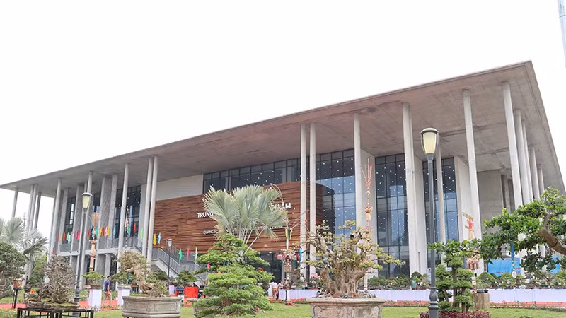 Sau khi đưa vào sử dụng, Công trình Trung tâm hội nghị và triển lãm tỉnh Quảng Ngãi cần đảm bảo vận hành liên tục, thông suốt, an toàn và hiệu quả.