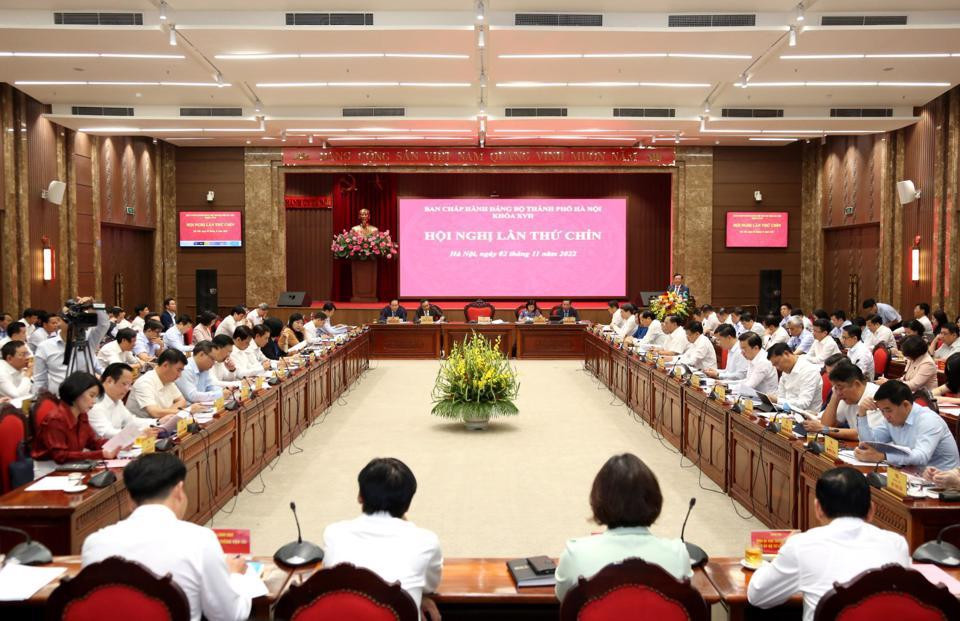 Quang cảnh hội nghị ngày 2/11.