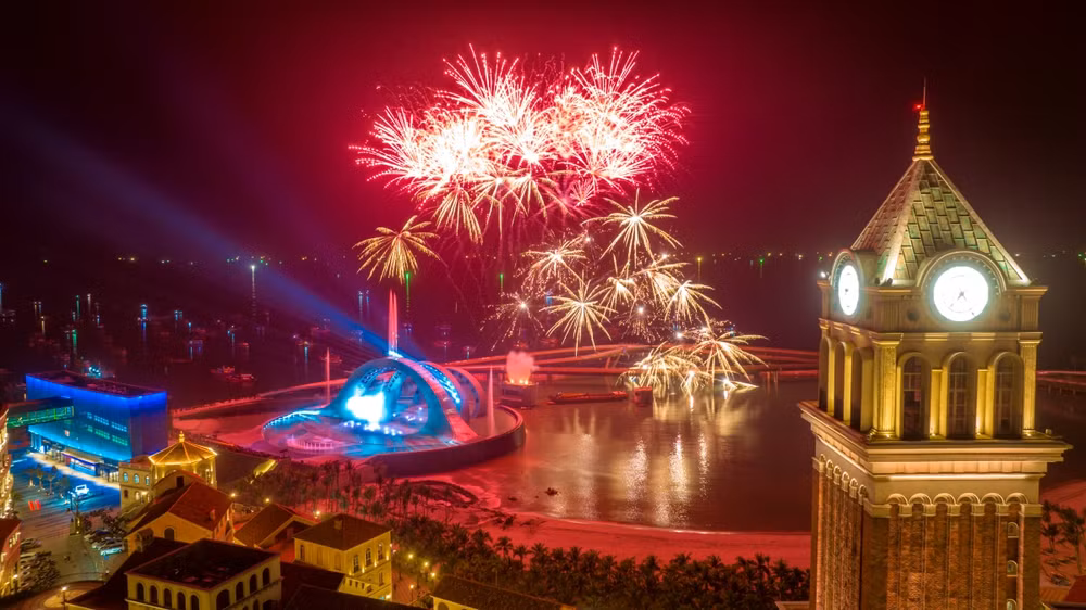 Phú Quốc: Hòn đảo pháo hoa và tâm điểm du ngoạn Tết này với hàng loạt sản phẩm mới đẳng cấp