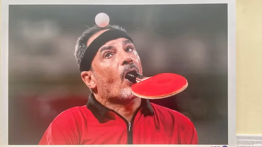 Tác phẩm chụp lại khoảnh khắc thi đấu của vận động viên bóng bàn Ibrahim Elhusseiny Hamadtou (Ai Cập).