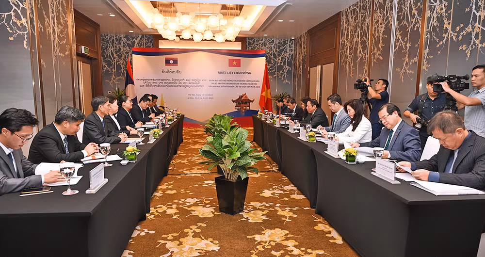 Toàn cảnh hội đàm (Ảnh: Cục Du lịch quốc gia) 