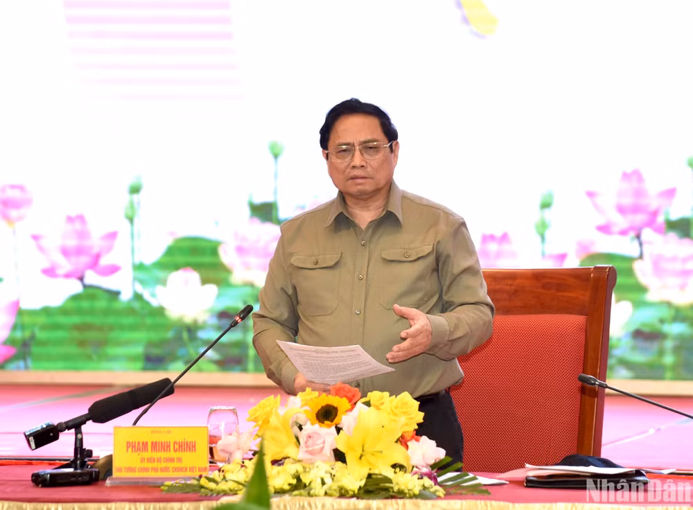 Thủ tướng Phạm Minh Chính kết luận cuộc họp. Thủ tướng Phạm Minh Chính kết luận cuộc họp.