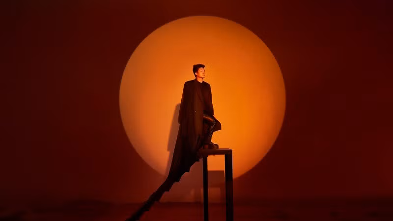 “Multiverse” mang đến không gian âm nhạc phong phú, giàu màu sắc. (Ảnh: Ê-kip sản xuất)