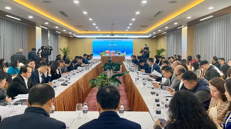 Toàn cảnh Hội nghị.