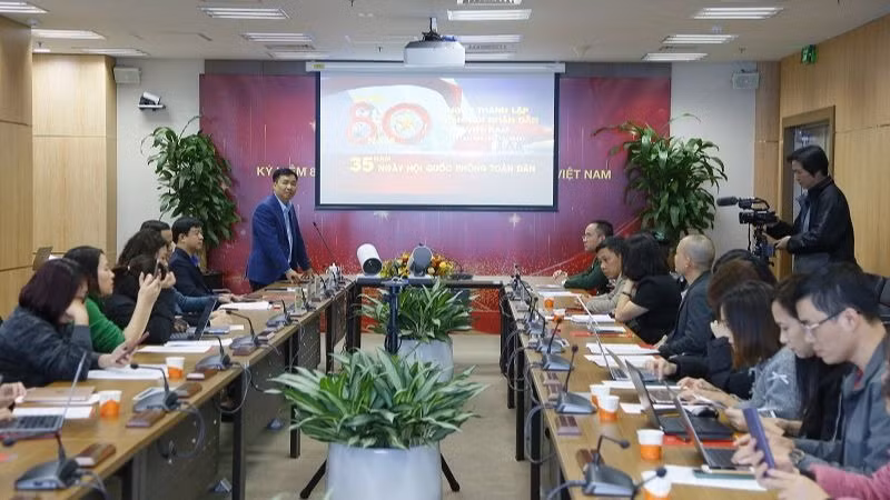 Họp báo giới thiệu loạt chương trình trọng điểm của VTV kỷ niệm 80 năm Ngày thành lập Quân đội nhân dân Việt Nam. (Ảnh: VTV)