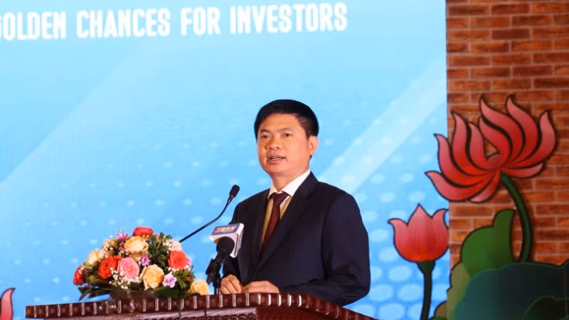 Ông Trương Quốc Huy, Bí thư Tỉnh ủy, Chủ tịch Ủy ban nhân dân tỉnh Hà Nam phát biểu bế mạc Hội nghị. Ông Trương Quốc Huy, Bí thư Tỉnh ủy, Chủ tịch Ủy ban nhân dân tỉnh Hà Nam phát biểu bế mạc Hội nghị.