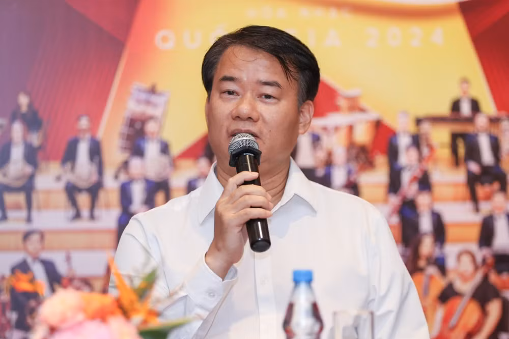 Nhạc sĩ Trần Mạnh Hùng đảm nhận vai trò Giám đốc Âm nhạc của 'Điều còn mãi 2024'. (Ảnh: Lê Anh Dũng)