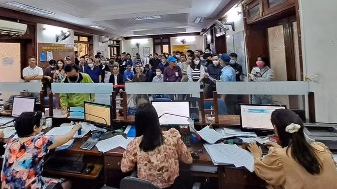 Cấp Phiếu lý lịch tư pháp qua VNeID giúp người dân không phải xếp hàng nhiều ngày chờ đợi.