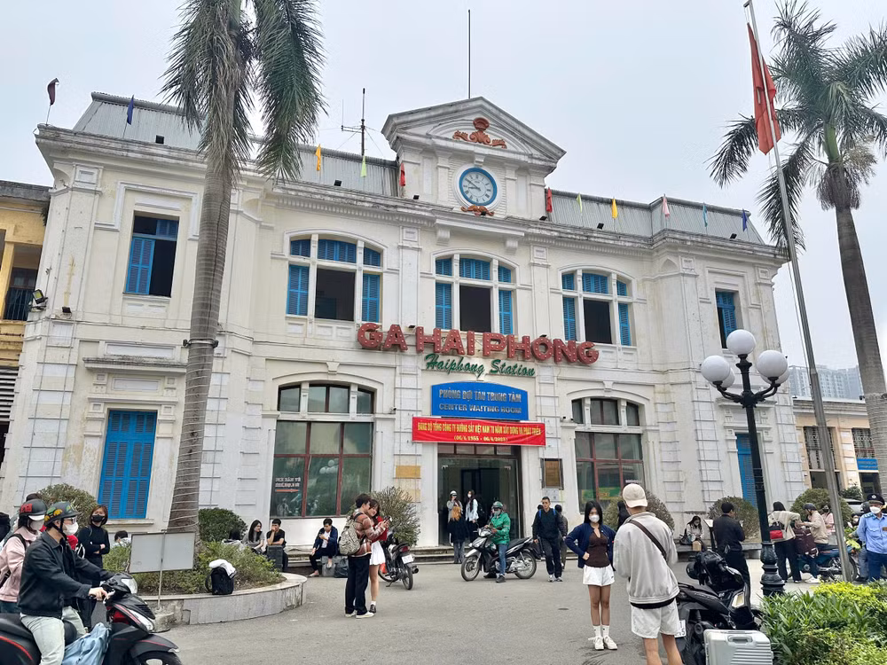 Ga Hải Phòng.