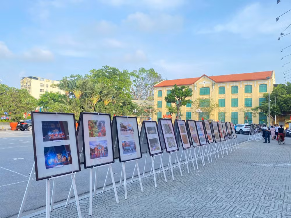 Hải Phòng-70 năm xây dựng và phát triển.