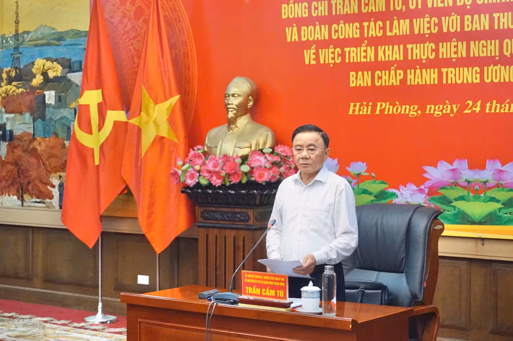 Đồng chí Trần Cẩm Tú, Ủy viên Bộ Chính trị, Thường trực Ban Bí thư.
