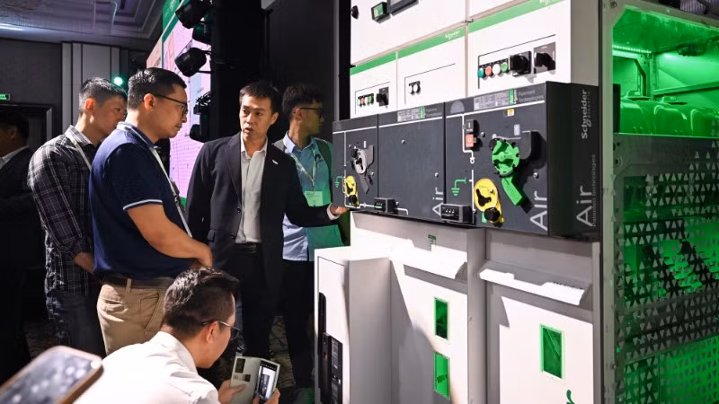 Các sản phẩm công nghệ công nghiệp thu hút sự quan tâm của doanh nghiệp.