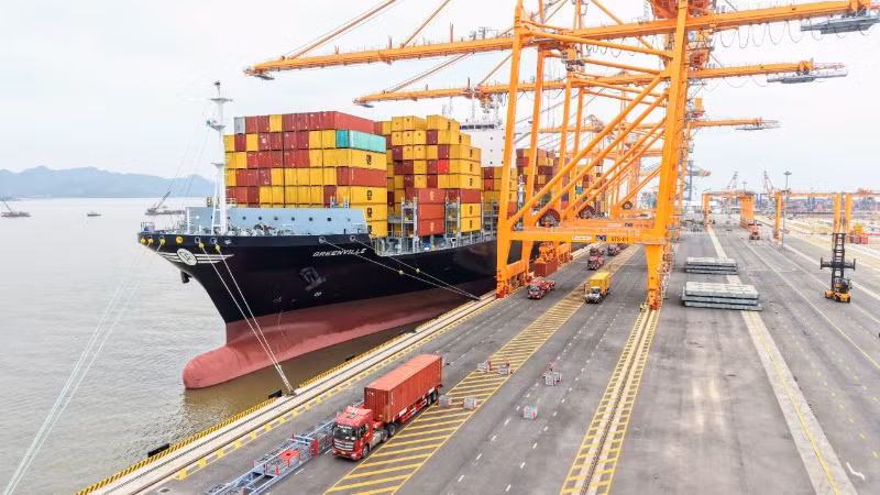 Chuyến tàu mang tên M/V GREENVILLE (quốc tịch Malta) cập bến số 3, số 4 cảng Hải Phòng.