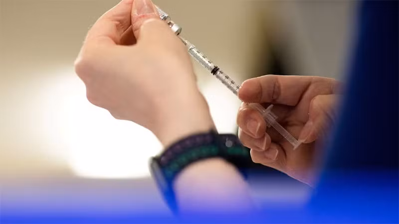 Vaccine ngừa Covid-19 vẫn có khả năng chống lại các biến thể mới. (Ảnh: Reuters) Vaccine ngừa Covid-19 vẫn có khả năng chống lại các biến thể mới. (Ảnh: Reuters)