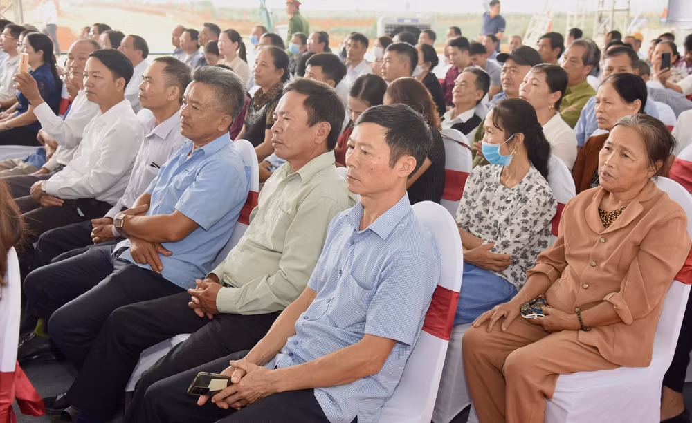 Các đại biểu tham dự lễ phát động.