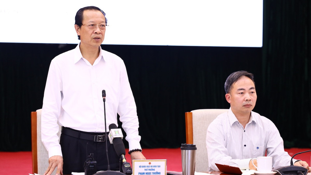 Thứ trưởng Giáo dục và Đào tạo Phạm Ngọc Thưởng.