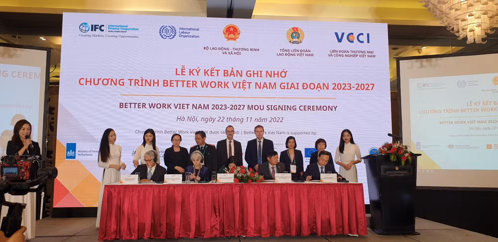 Lễ ký Bản ghi nhớ và Họp khởi động chiến lược cấp cao Chương trình Better Work giai đoạn 2023-2027.