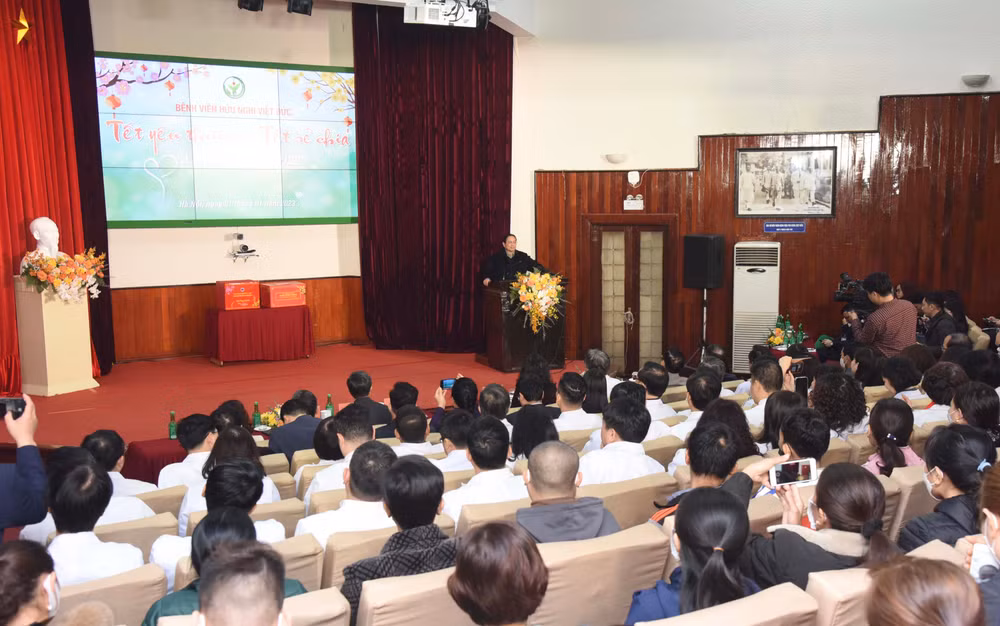 Quang cảnh buổi lễ.