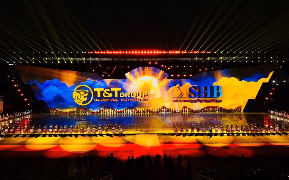 Ngày hội Văn hóa T&T - SHB: Bầu Hiển gửi gắm thông điệp gì cho 80.000 nhân viên? 