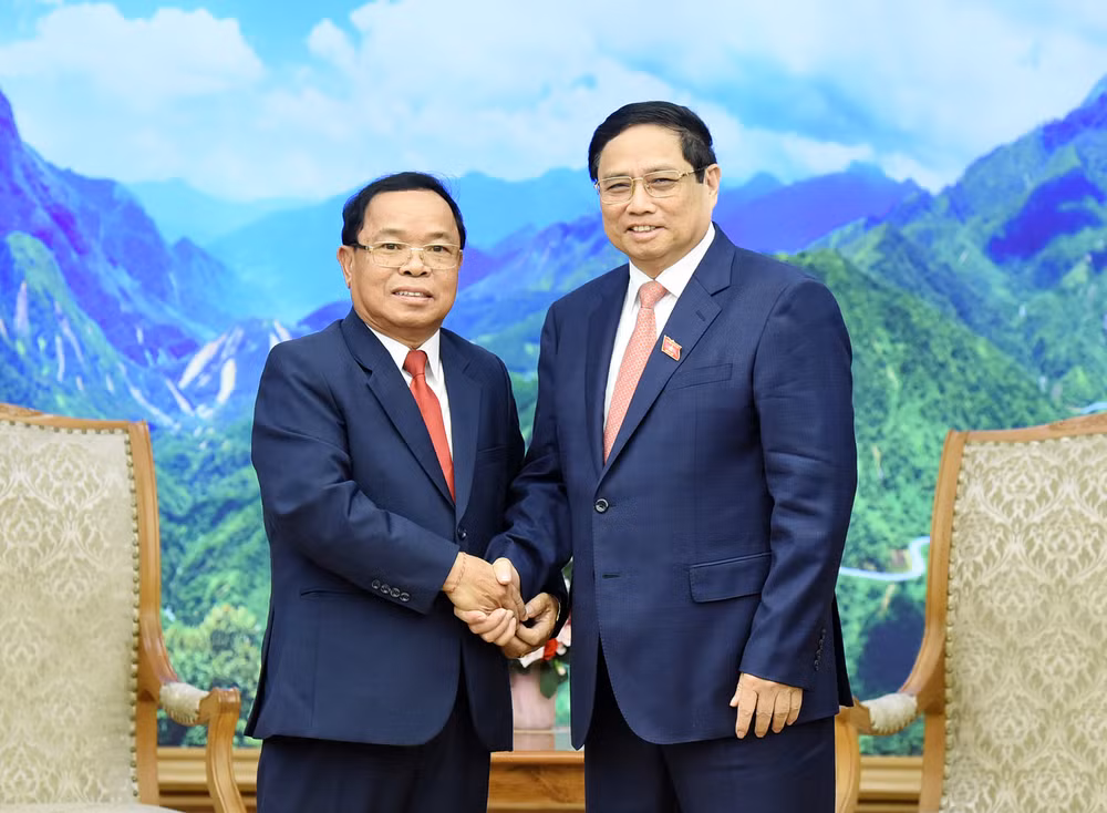 Thủ tướng Phạm Minh Chính đón Tổng Thanh tra Nhà nước Lào Khamphan Phommathat.