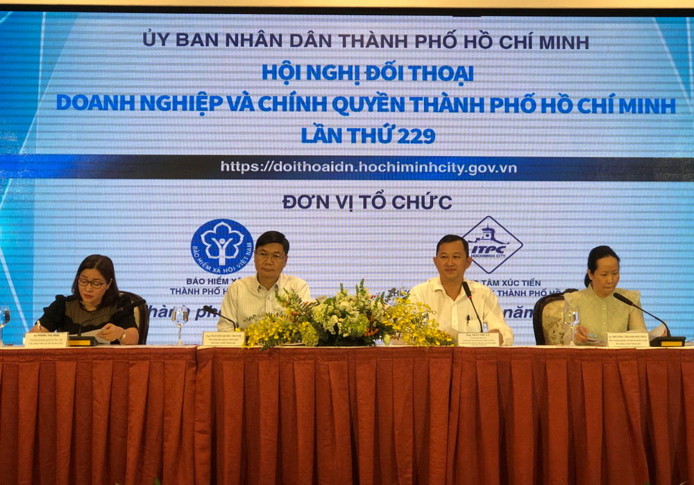 Quang cảnh hội nghị Đối thoại doanh nghiệp-chính quyền.