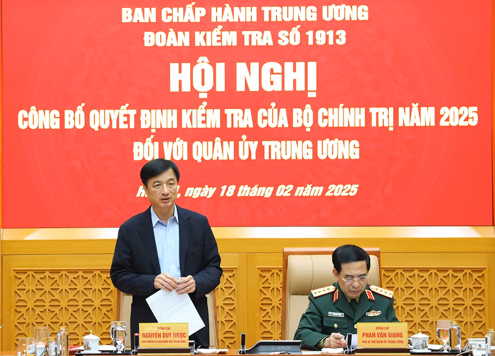 Chủ nhiệm Ủy ban Kiểm tra Trung ương Nguyễn Duy Ngọc phát biểu tại hội nghị.