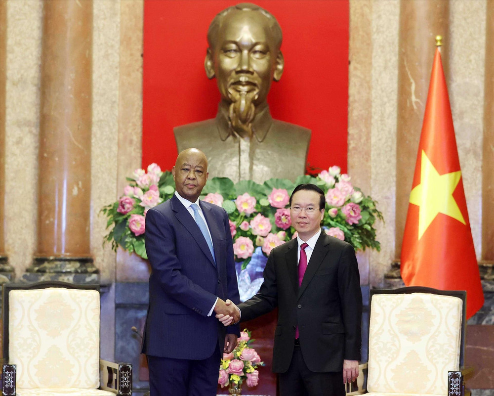 Chủ tịch nước Võ Văn Thưởng tiếp ông Abdulrahman Omar Kinana, Phó Chủ tịch Đảng cách mạng cầm quyền Tanzania. 