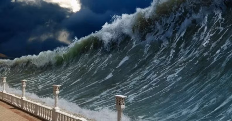 Cơ quan Khí tượng Nhật Bản xác nhận đợt sóng thần đầu tiên đã xuất hiện và cảnh báo sóng thần nguy hiểm có thể cao tới 5m. (Ảnh minh họa: Govtech)