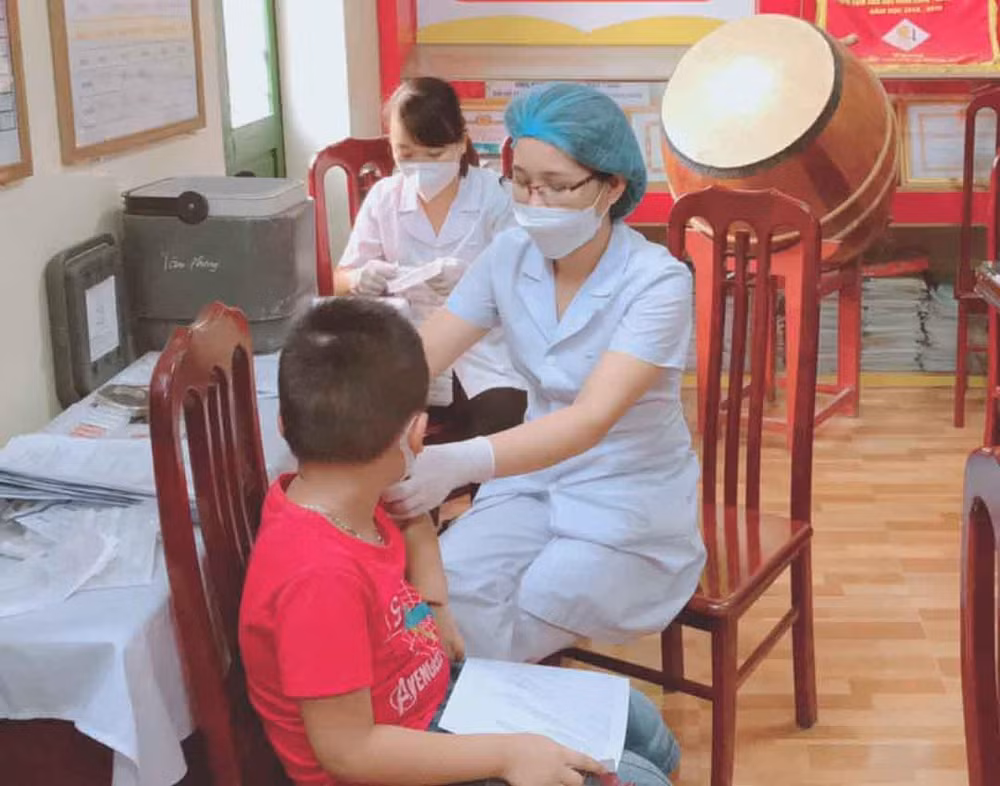 Lực lượng tiêm chủng vaccine phòng Covid-19 của tỉnh Thái Bình sẵn sàng làm ngoài giờ hành chính.