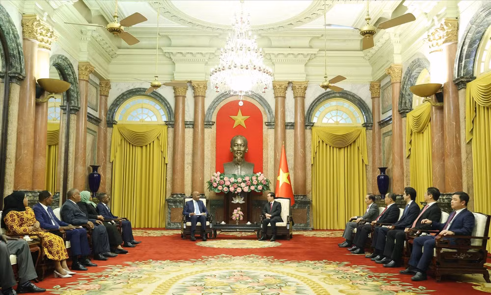 Quang cảnh buổi tiếp.