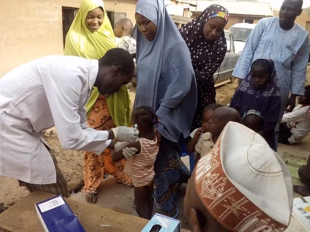 Tiêm chủng vaccine CSM cho trẻ nhỏ ở Sokoto, Nigeria. Ảnh: WHO