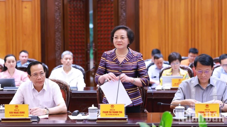 Bộ trưởng Nội vụ Phạm Thị Thanh Trà phát biểu ý kiến tại cuộc họp. (Ảnh: Trần Hải) Bộ trưởng Nội vụ Phạm Thị Thanh Trà phát biểu ý kiến tại cuộc họp. (Ảnh: Trần Hải)