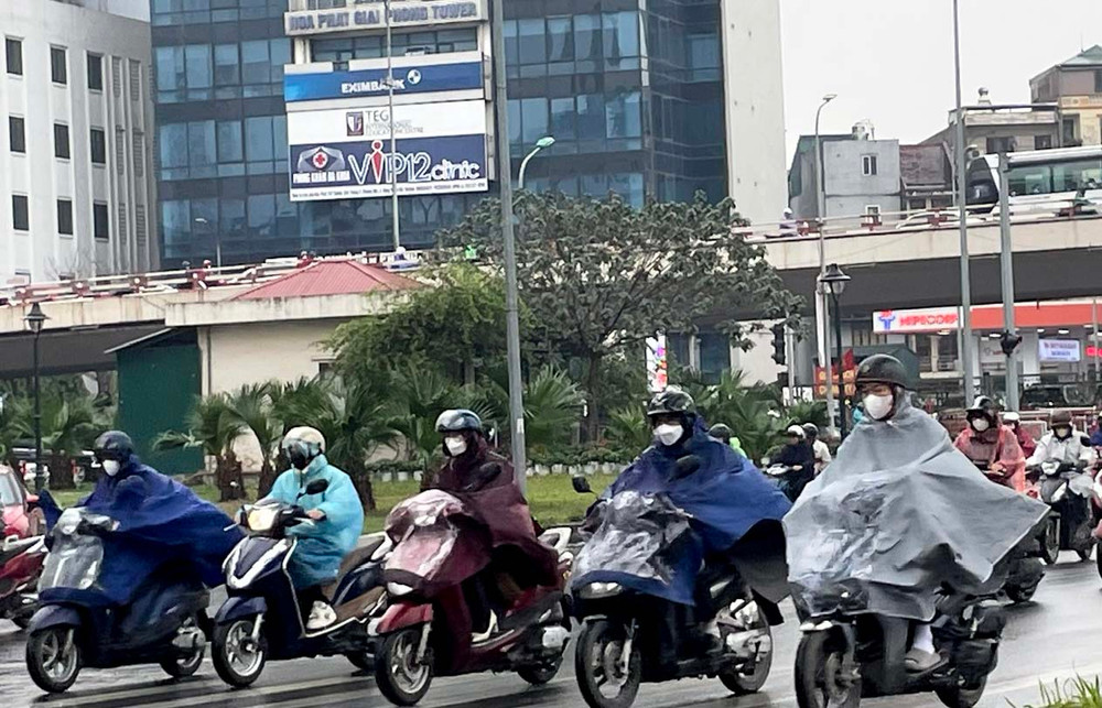 Hà Nội từ đêm 15/3 trời chuyển rét. Ảnh: Đ.T