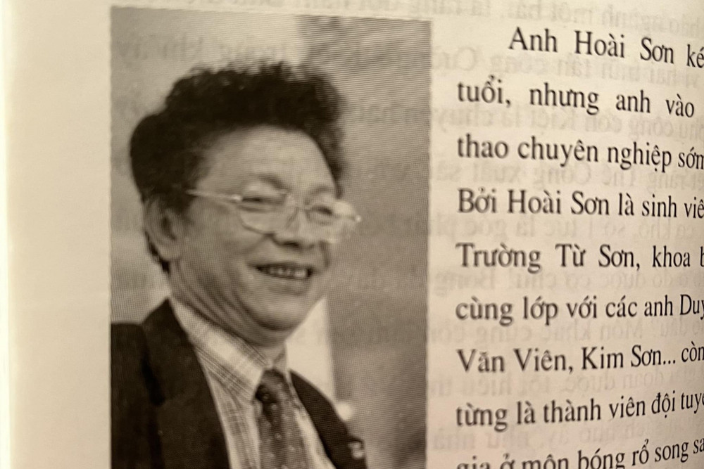 Bình luận viên Hoài Sơn trong trong cuốn sách của nhà báo Nguyễn Lưu. 