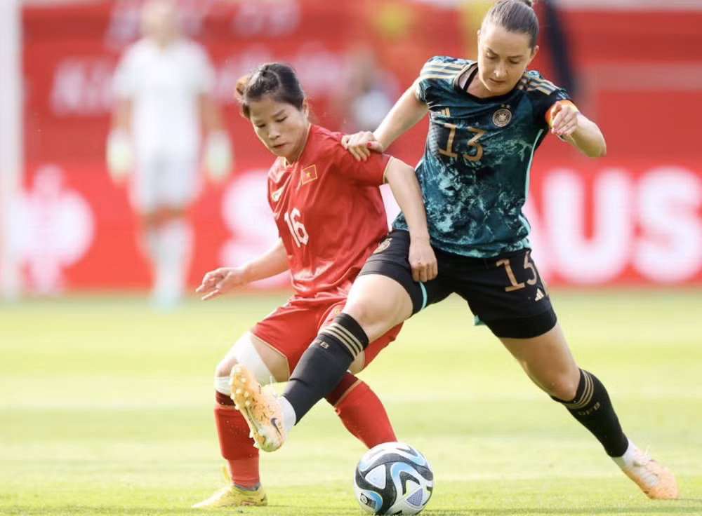 Các cầu thủ Đức áp đảo về thể hình cũng như kỹ thuật.