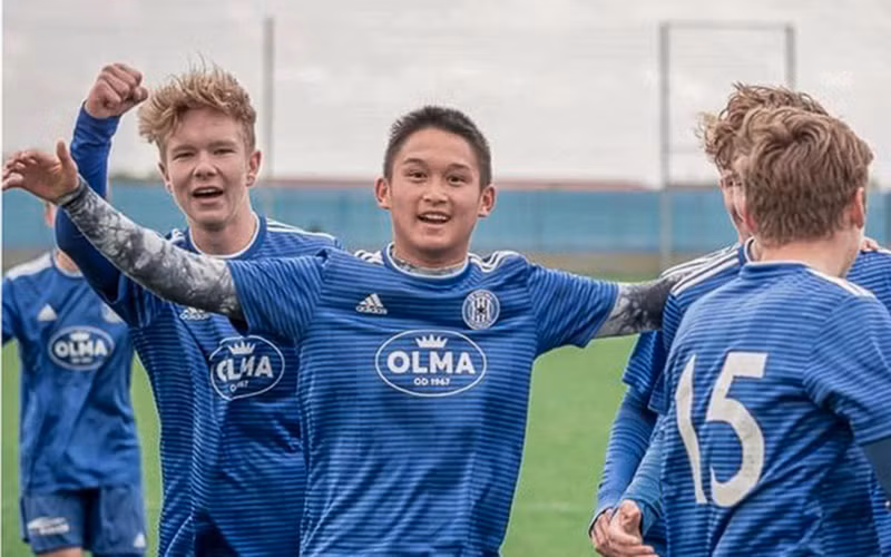 Tiền vệ Việt kiều Nguyễn An Khánh là một trong những tân binh thu hút sự chú ý trong đợt hội quân sắp tới của U23 Việt Nam.