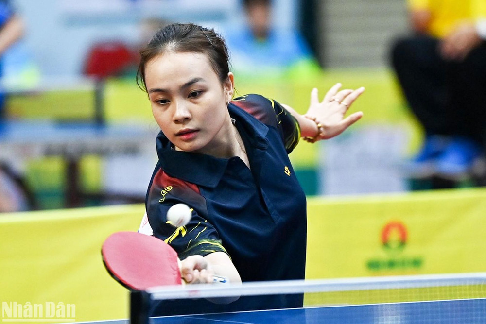 Vận động viên Nguyễn Thảo Nguyên (Tây Ninh) tại Giải vô địch bóng bàn quốc gia Báo Nhân Dân lần thứ 40. (Ảnh: DUY LINH)