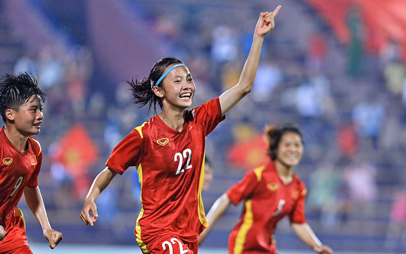 Cầu thủ vào sân thay người Lê Thị Trang (số 22) dứt điểm cận thành mang về bàn thắng thứ ba trong U20 nữ Việt Nam. (Ảnh: VOV)