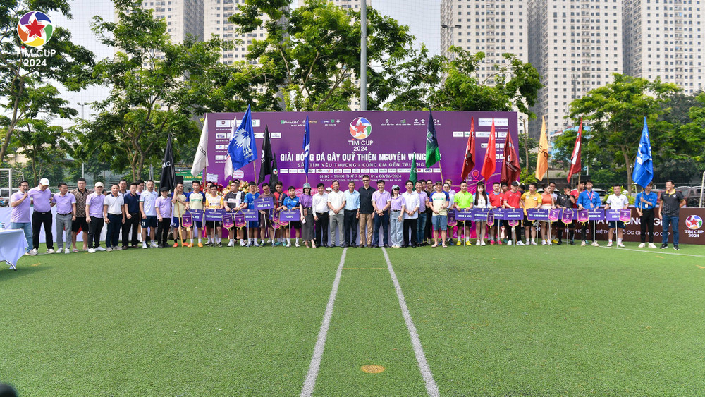 Hình ảnh khai mạc giải TIM CUP 2024. Hình ảnh khai mạc giải TIM CUP 2024.