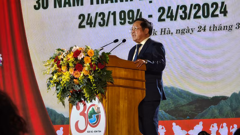 Đồng chí Lê Ngọc Tuấn phát biểu tại buổi lễ