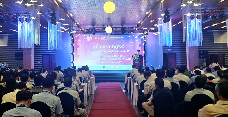 Quang cảnh Lễ phát động.