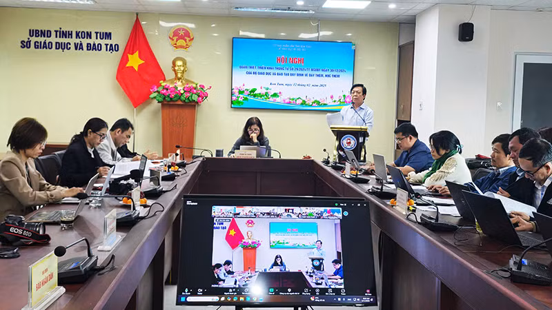 Quang cảnh hội nghị.