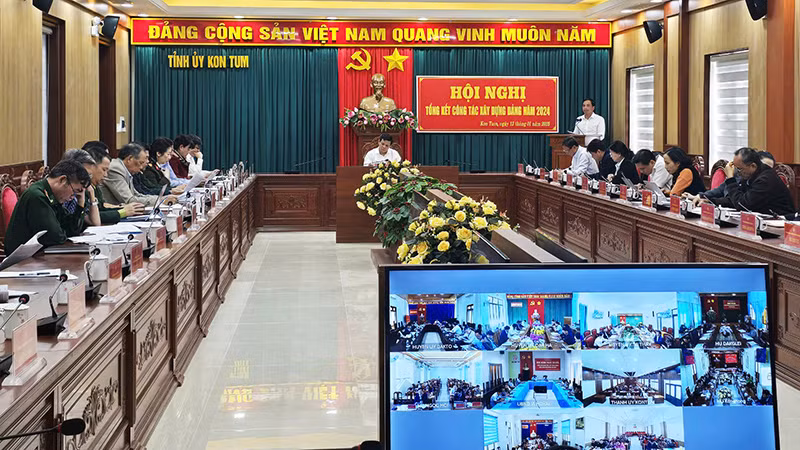 Quang cảnh hội nghị.