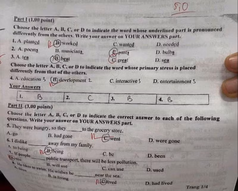 Bài ôn tập được cho gần giống đề thi lan truyền trên mạng