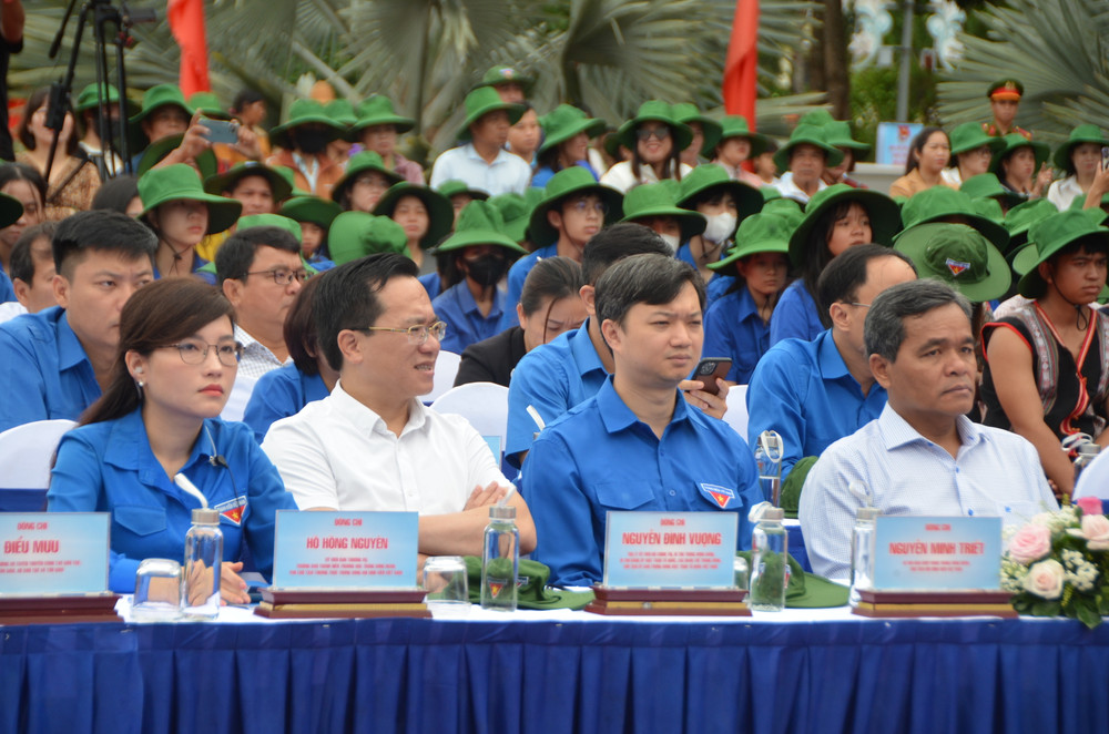 Đại biểu tham dự Lễ phát động. Đại biểu tham dự Lễ phát động.