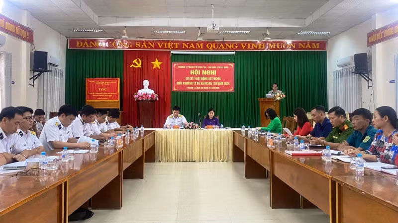 Hội nghị đoàn kết quân dân do Hải đoàn 129 tổ chức.