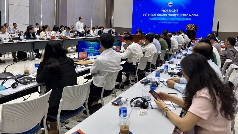 Toàn cảnh Hội nghị.